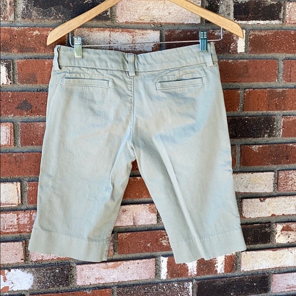 Vintage WOMENS Green Juicy Couture Bermuda Shorts SIZE 0 MADE IN USA🇺🇸💚🩳 - Picture 2 of 4